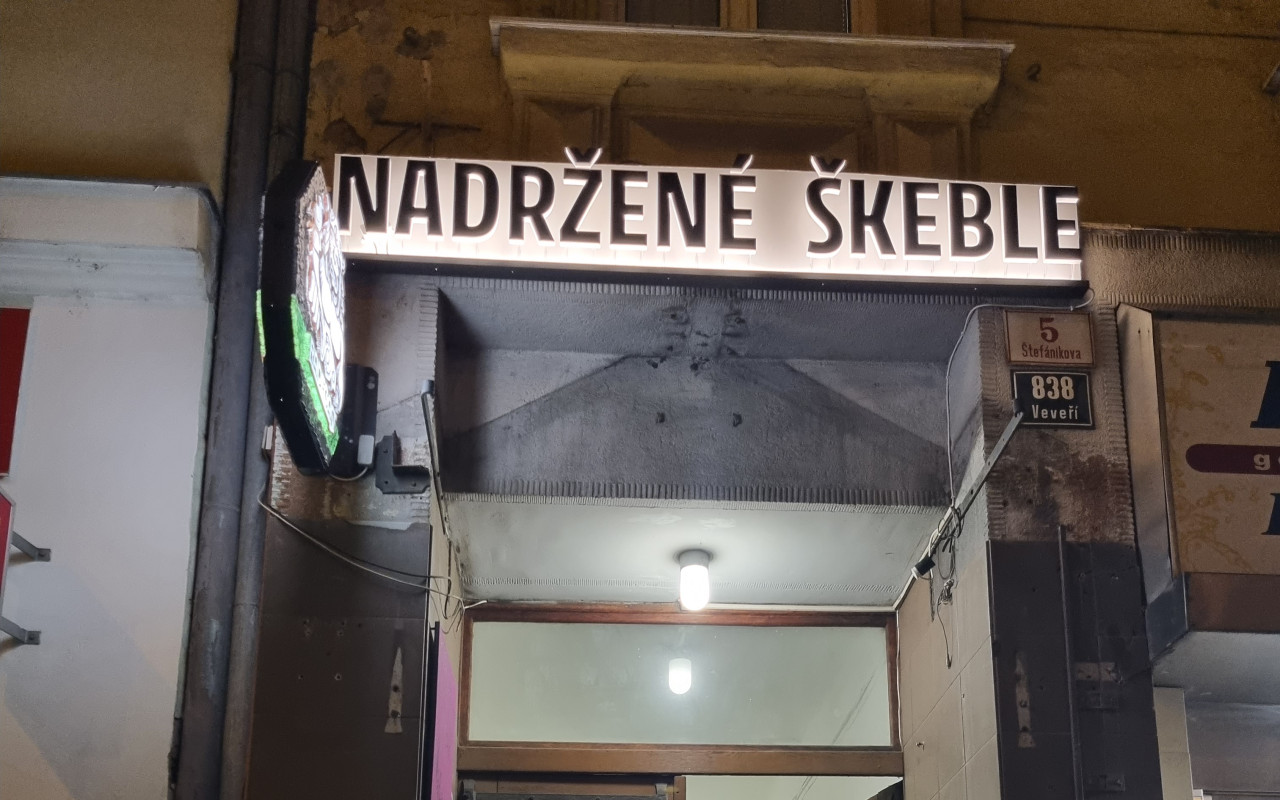 Najděte si svůj bod-G v Hudebním Baru