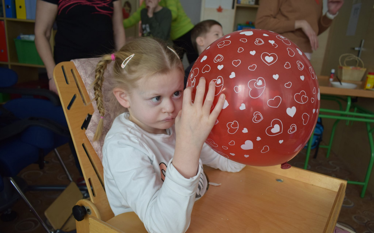 Pomozte nám otevřít školu pro děti s těžkým postižením