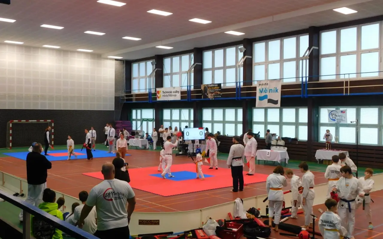 Sportovní vybavení pro neziskovou organizaci