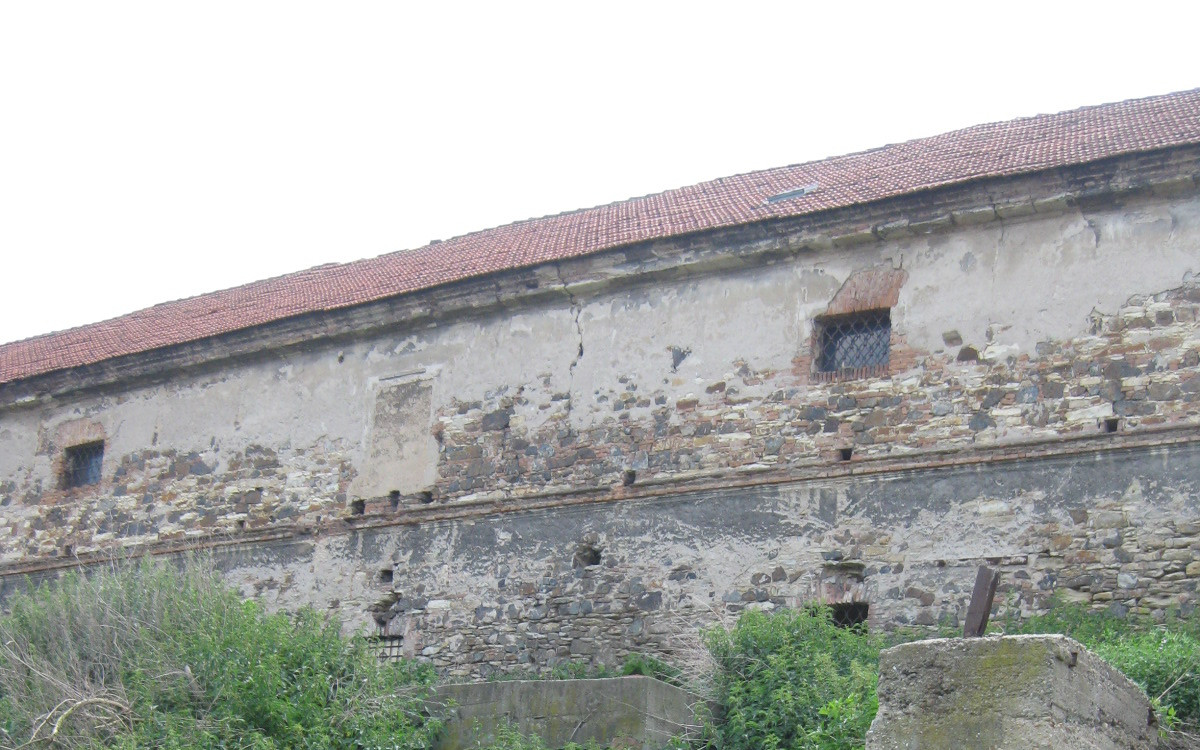 Složili jste se na rekonstrukci zchátralého statku v Drastech