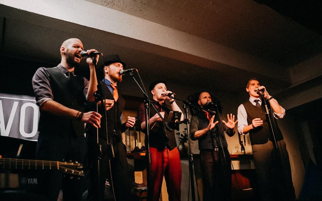 Voices.cz restart po virové stopce