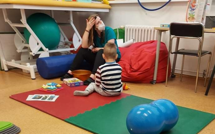 Pomohli jste autistovi Marcusovi a jeho mamince ke koupi automobilu.