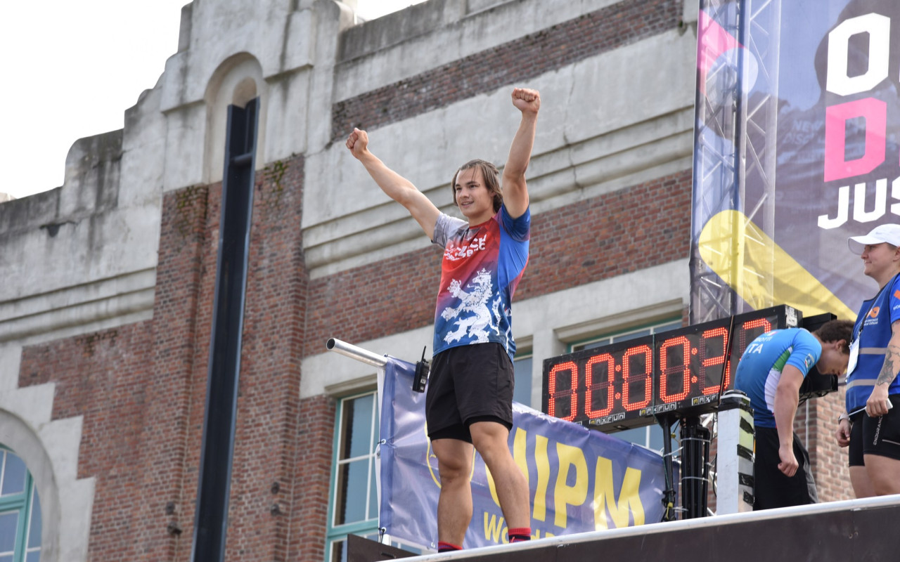Podpořte olympijský sen: stometrová dráha v Česku
