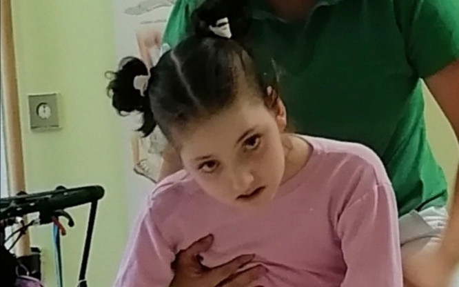 Pomozme Mišce podstoupit intenzivní rehabilitace