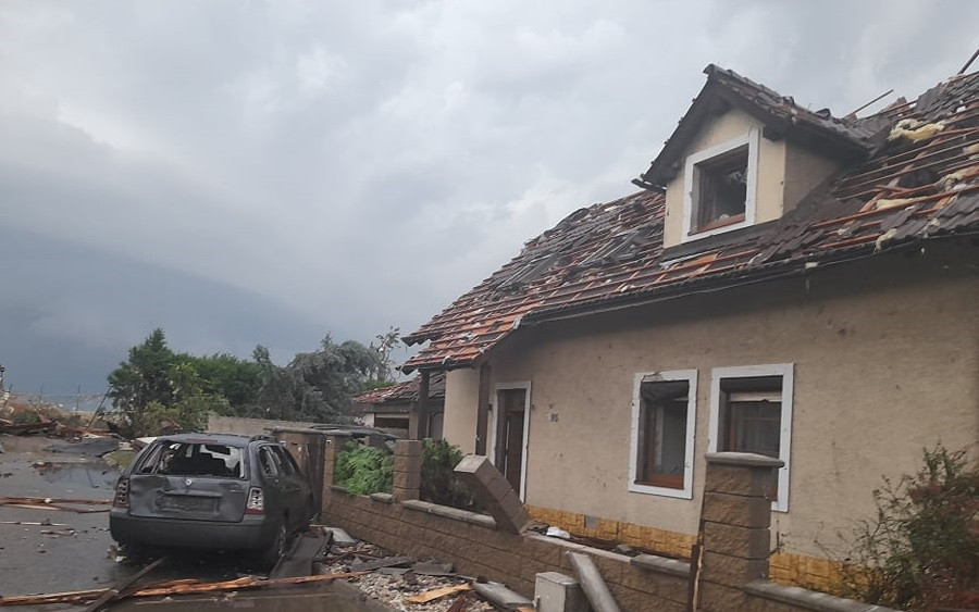 Pomohli jste rodině Nedůchalových z Moravské Nové Vsi, jejichž dům poničilo tornádo