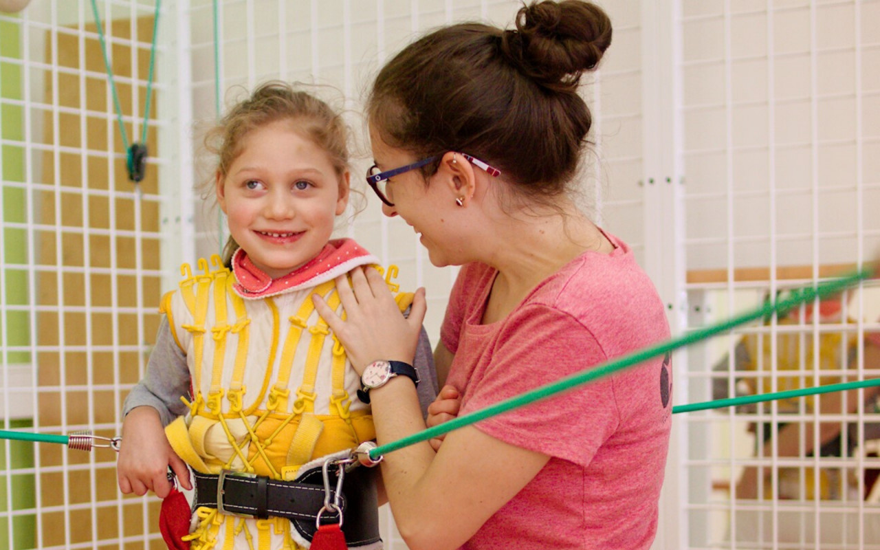 Za rehabilitaci pro Emičku setkání se sestrou Angelikou