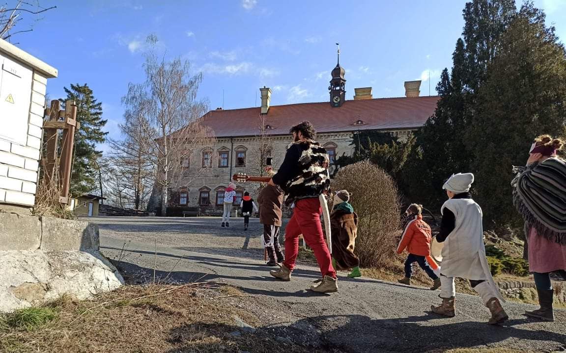 Škola Ratolest - podpora rozvoje komunitní waldorfské malotřídky