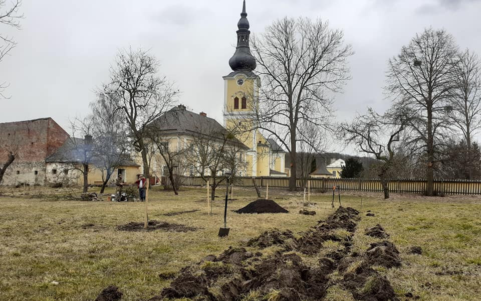 Uprostřed na okraji: Severovýchod - Příběhy lidí, kteří mění Sudety