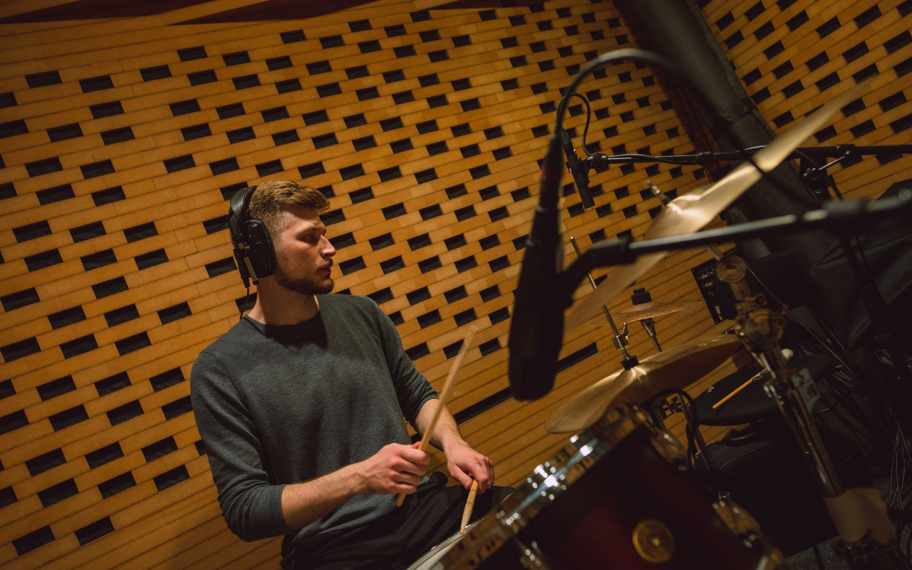 Pomoz kapele Něco si přej vydat debutové album
