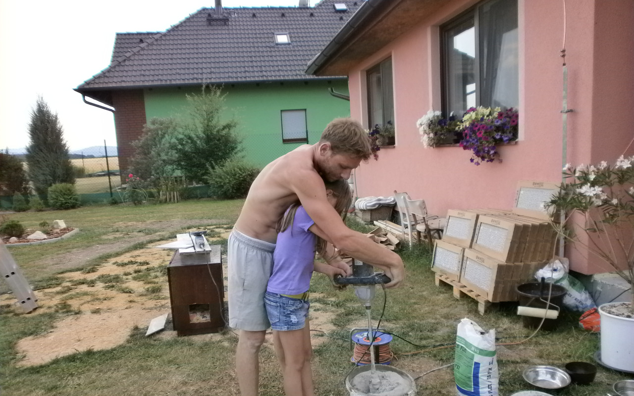 Pomohli jste Honzovi postavit se na nohy