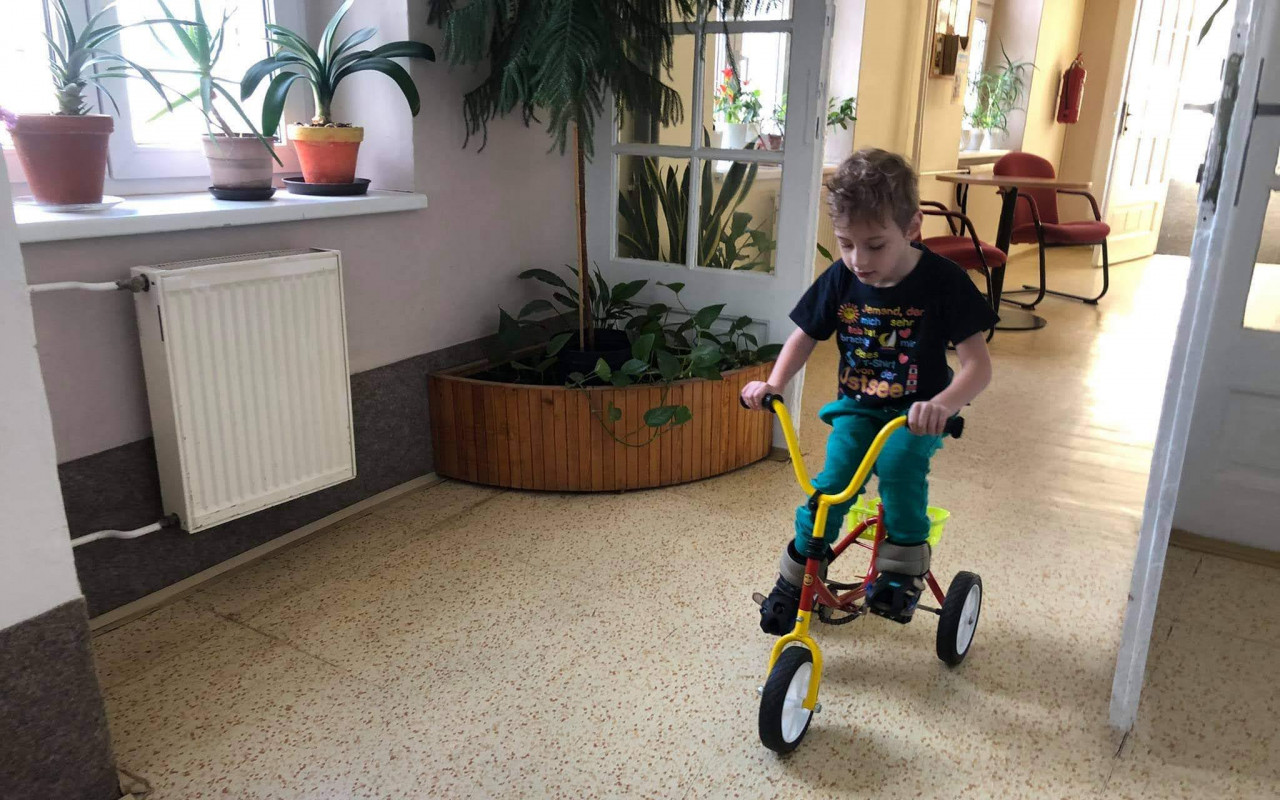 Přispěli jste na rehabilitace pro Vojtíška