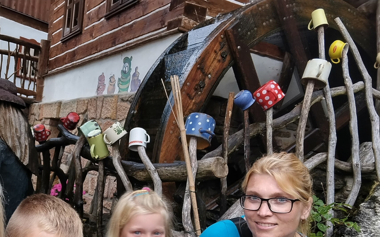 Pomohli jste Lence, Vítkovi a Barunce po úmrtí tatínka