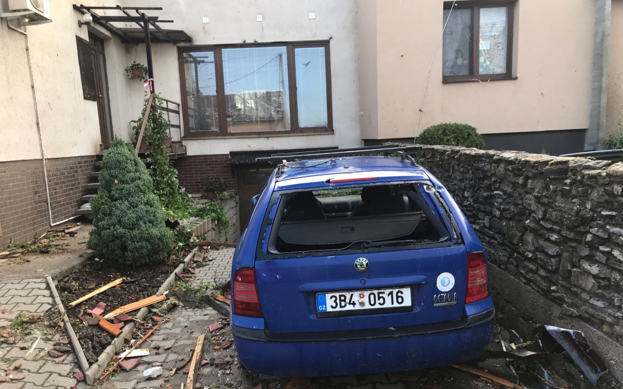 Pomohli jste opravit domy Macinkovým, které zasáhlo tornádo