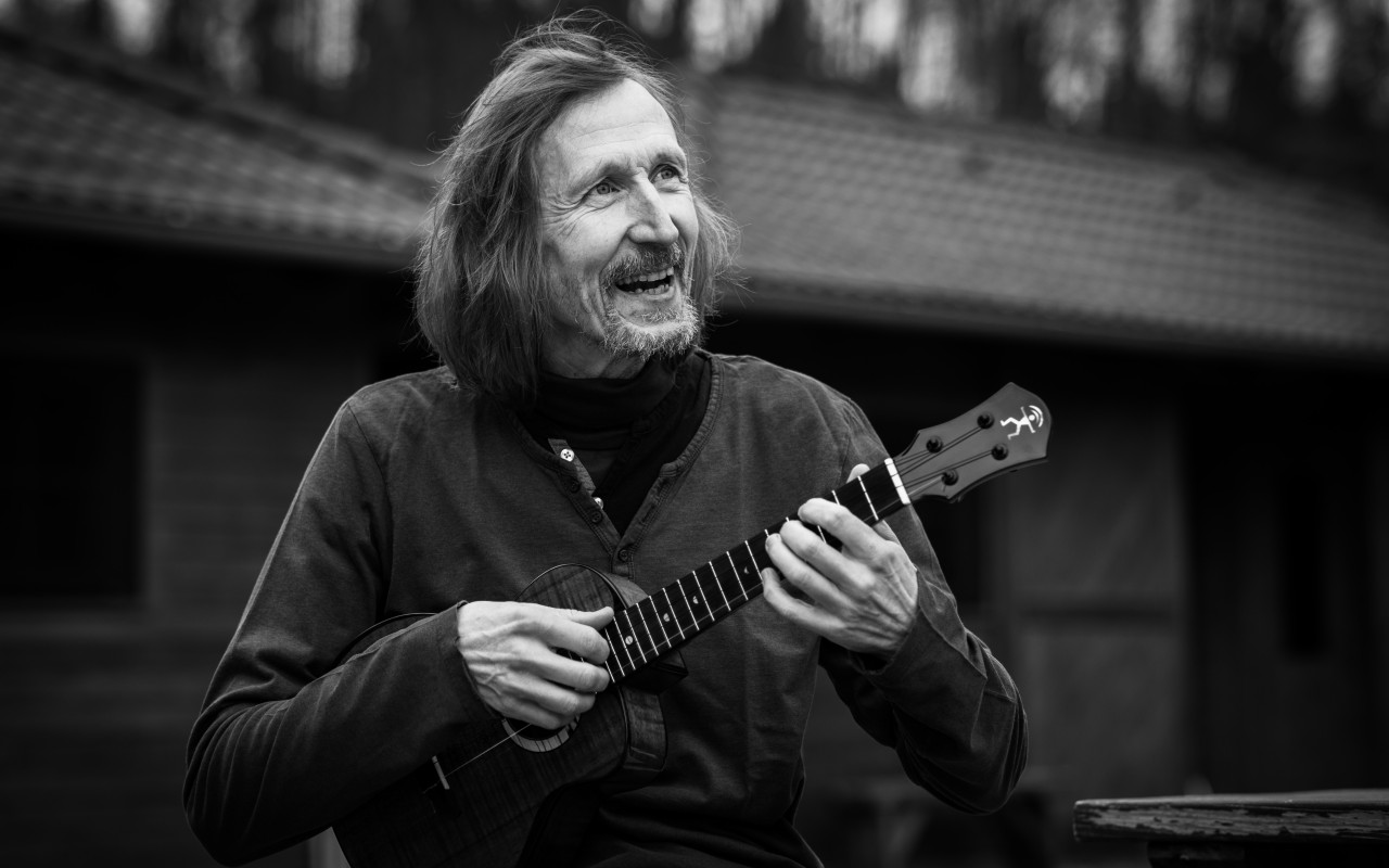 Podpořili jste vydání CD Mordyjé - Mirek Kemel