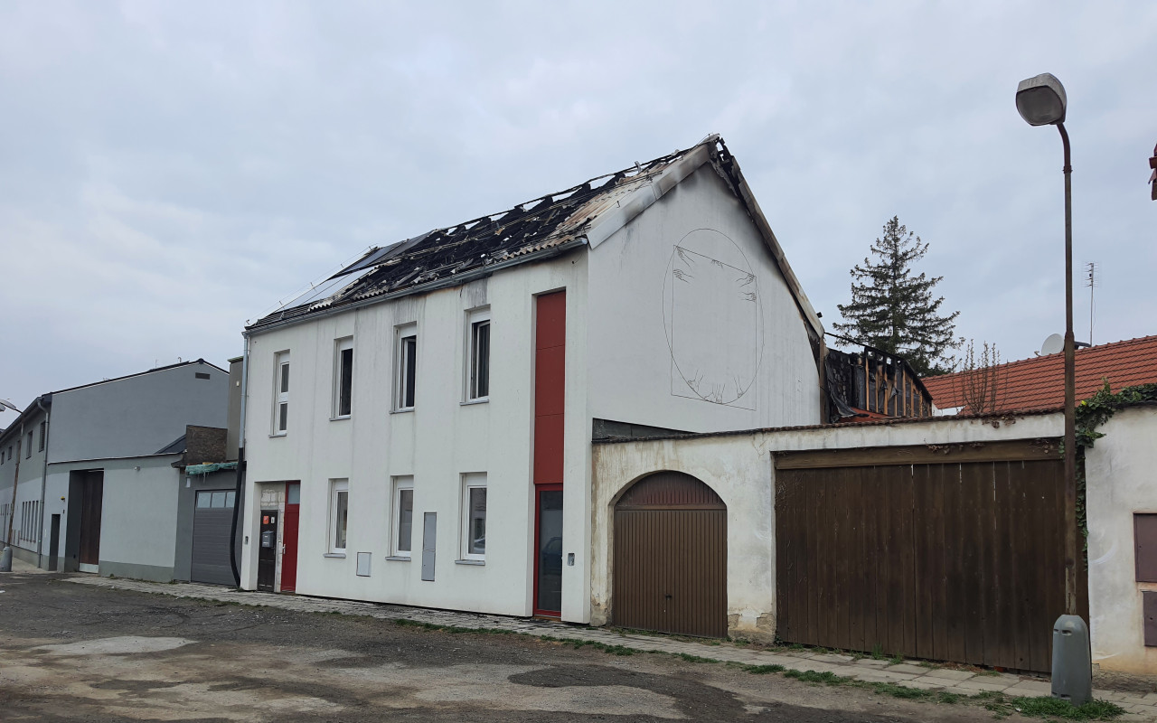 Pomohli jste Martinovi po požáru domu