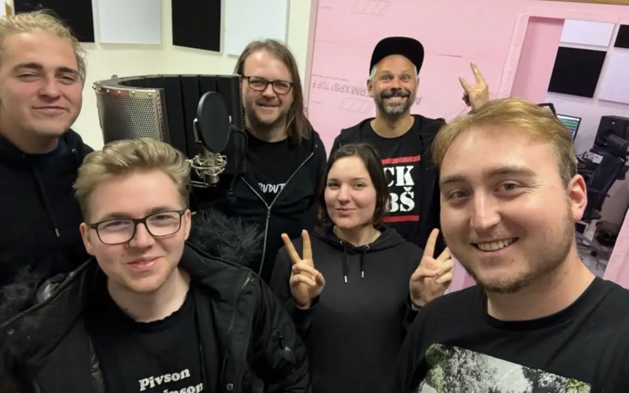 Podpořili jste vydání debutového alba kapely Neděle