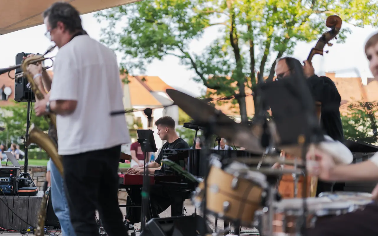 Osmosis připravuje debutové album