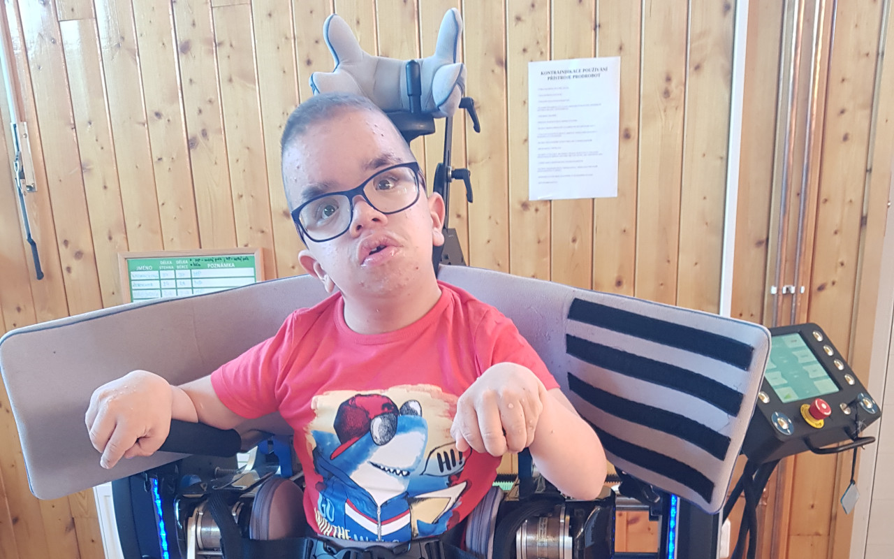 Složili jste se na větší, upravené auto pro Patrika