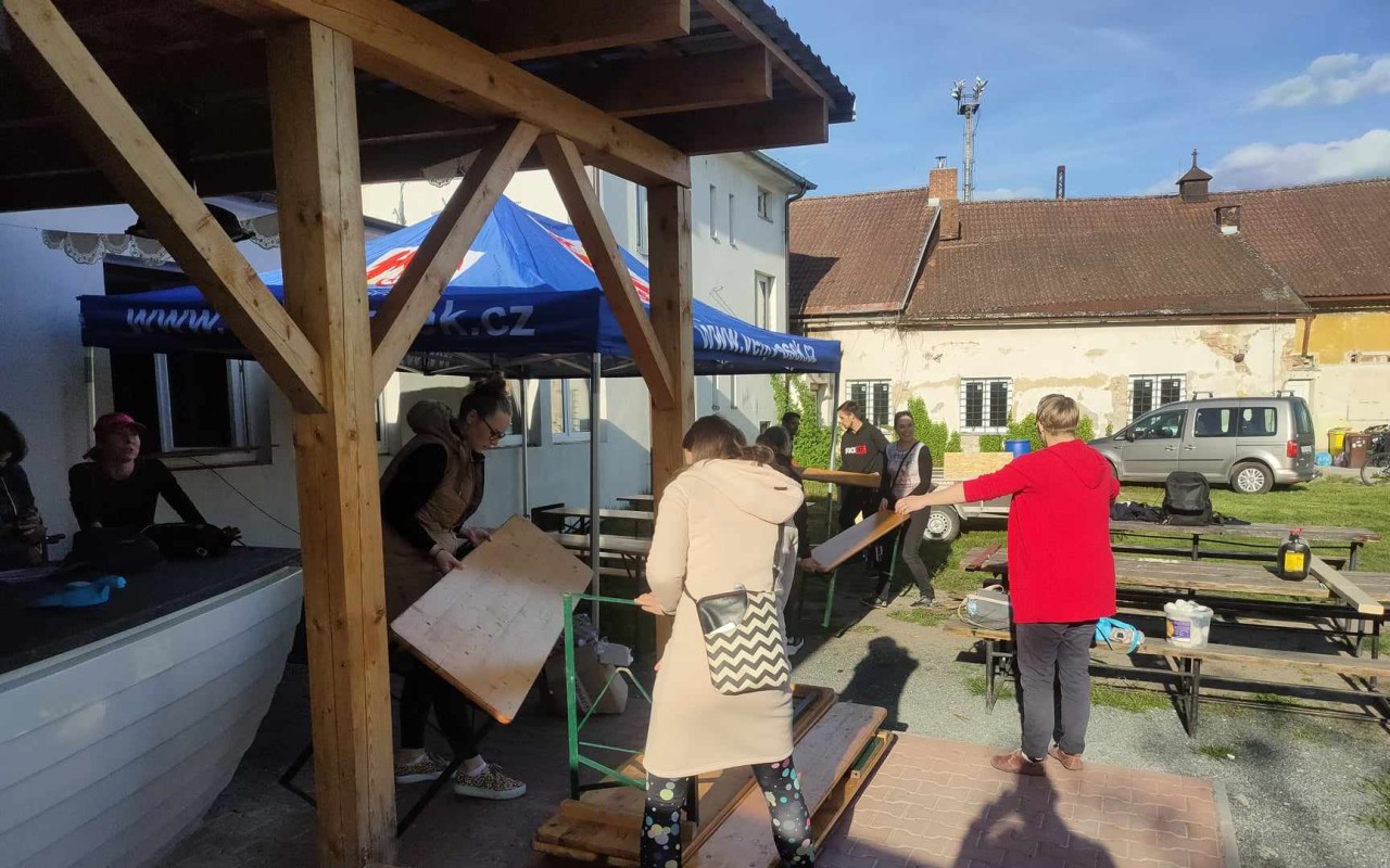 Pomohli jste přežít další zimu v sokolovně