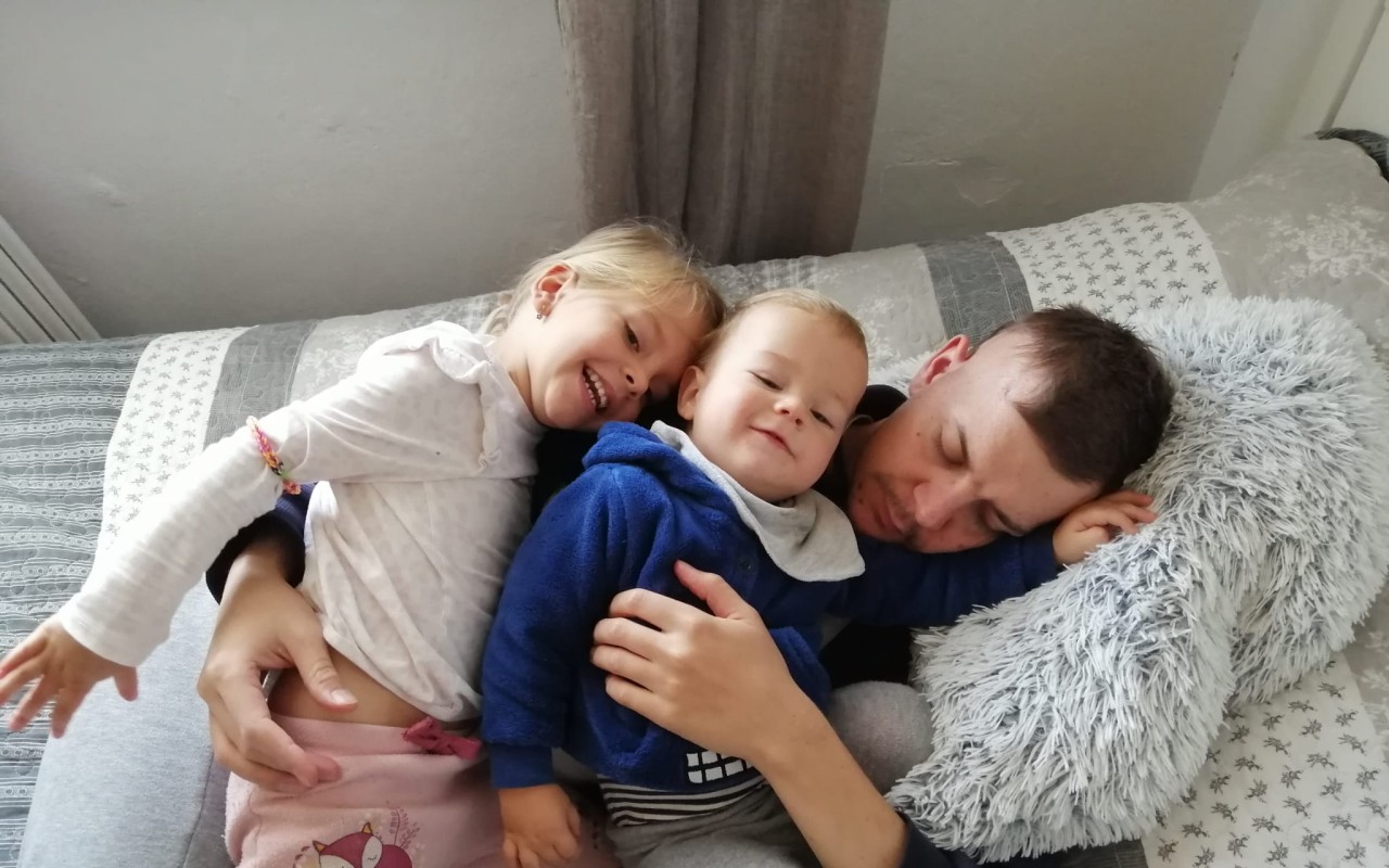 Dali jste mladému tatínkovi šanci uzdravit se