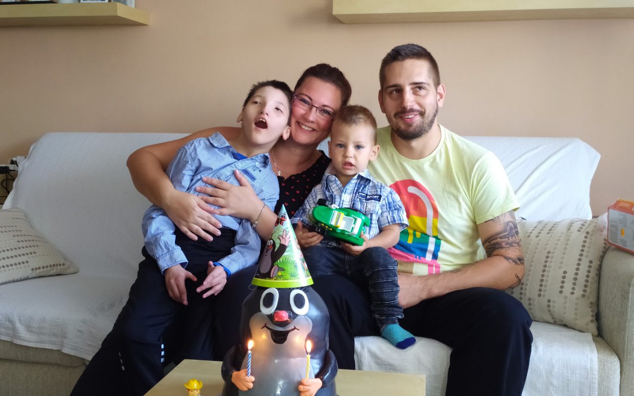 Pomohli jste zakoupit auto pro Jakuba