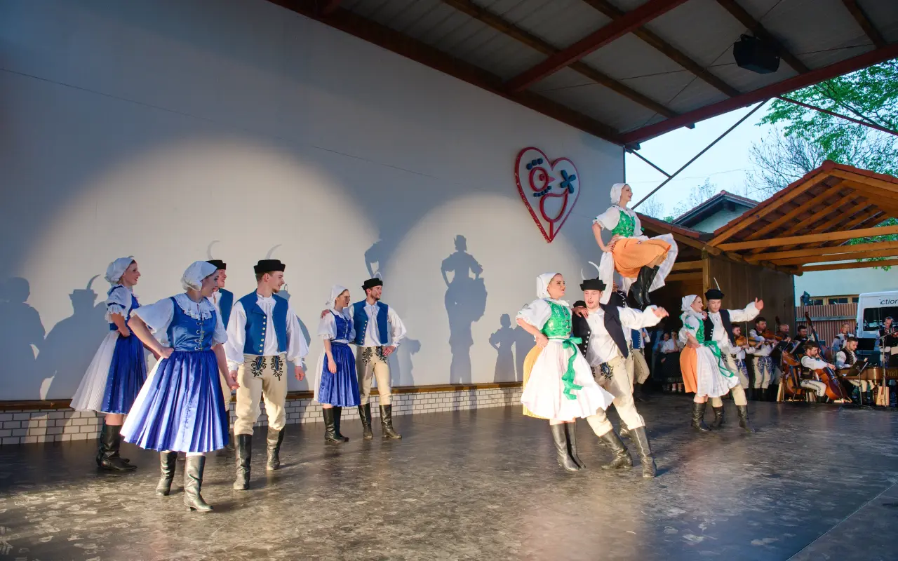 Folklorní festival Tuchlovická pouť | 30. ročník
