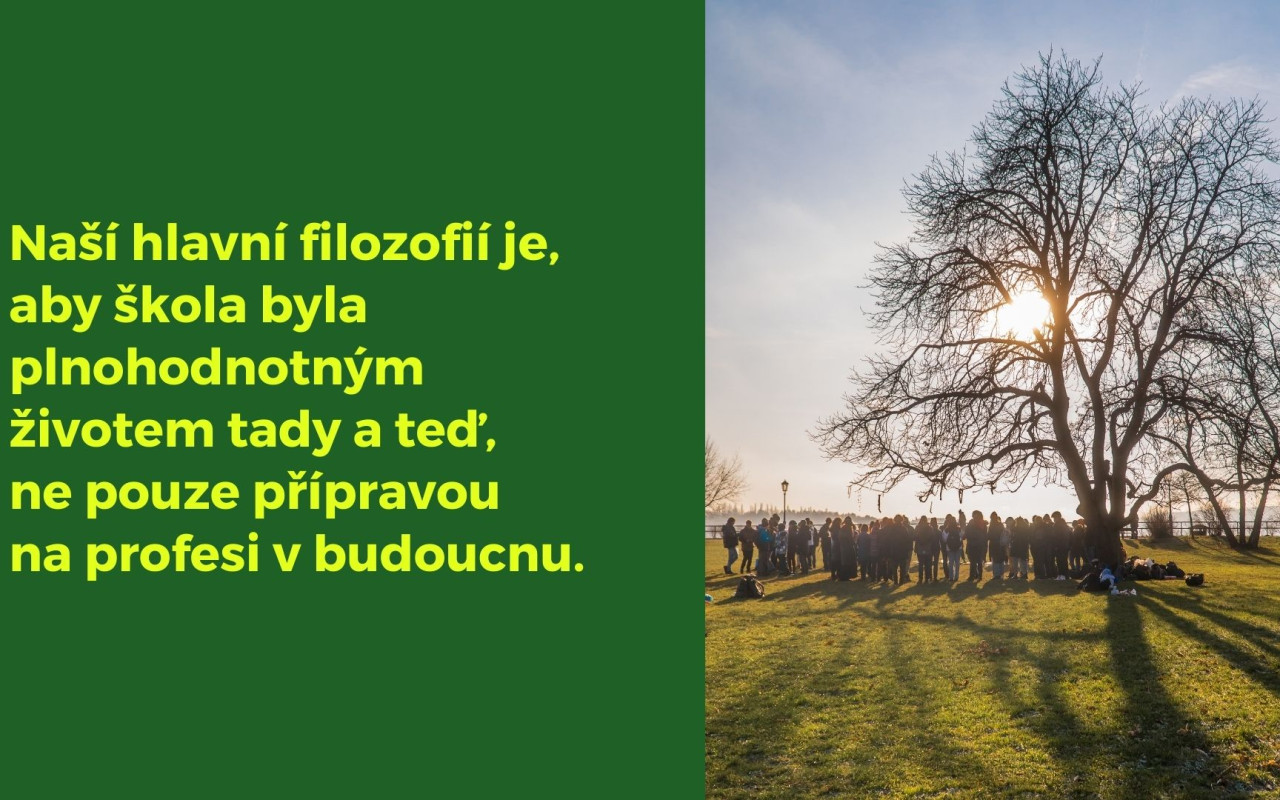 Skupina Hm..., hosté a Přírodní škola - koncert se vzletnými cíli