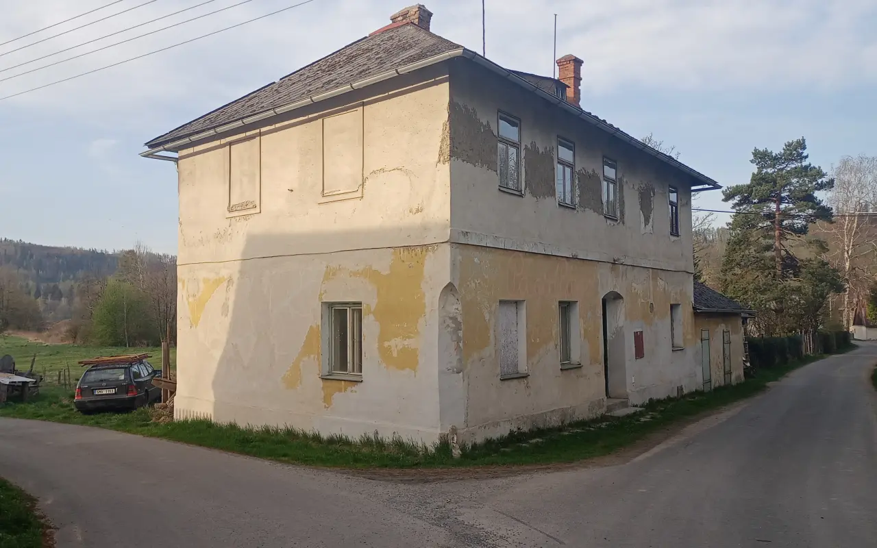 Podpořte Galerii 21
