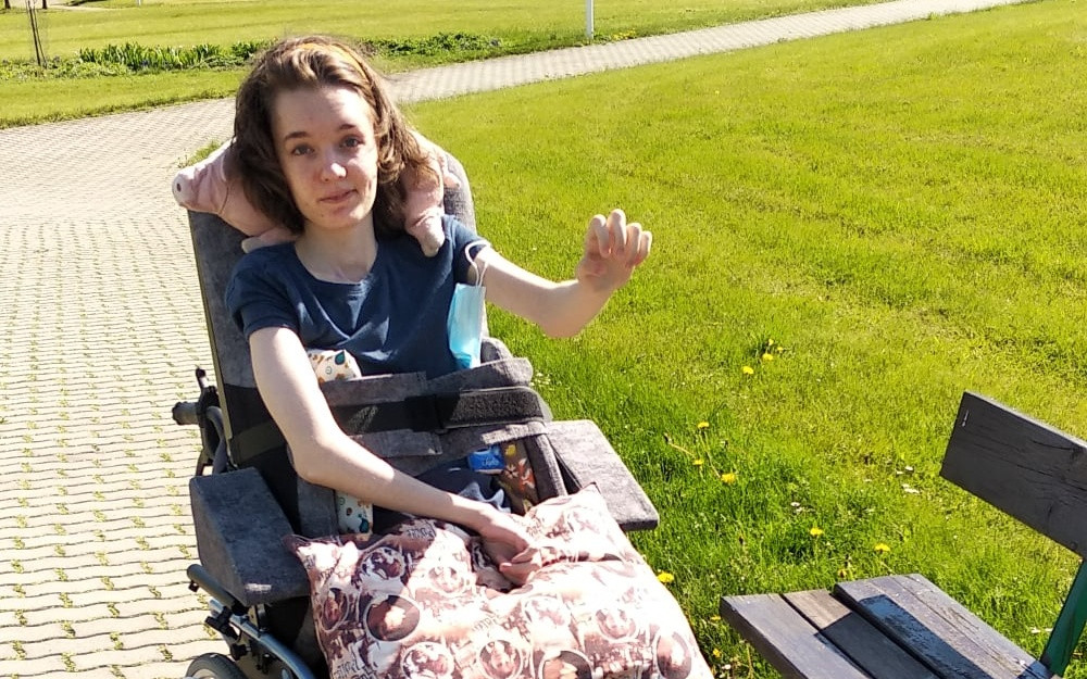 Přispěli jste na rehabilitace pro Moniku