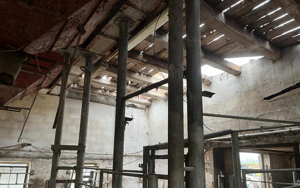 Přispěli jste na výstavbu nové stáje pro dobytek po požáru