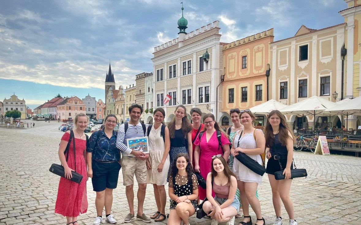 Podpořte unikátní hudební akademii v Telči, která slaví neuvěřitelných 30 let!