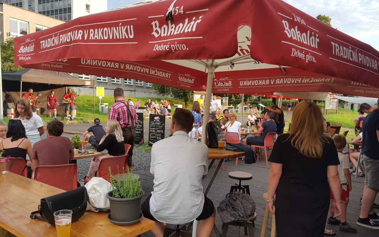 Pódium na střekovské náplavce