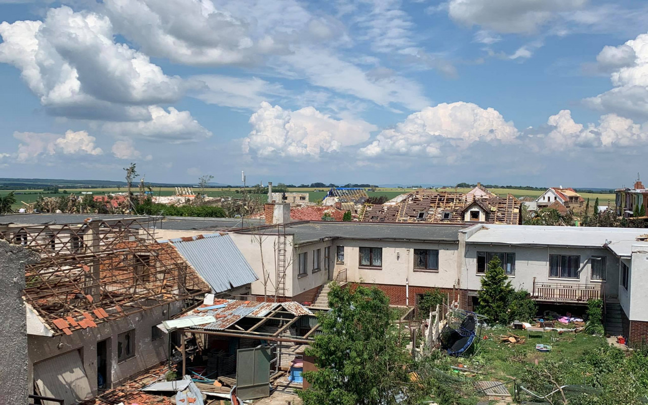 Pomohli jste rodině Hlavňovských po zásahu tornádem