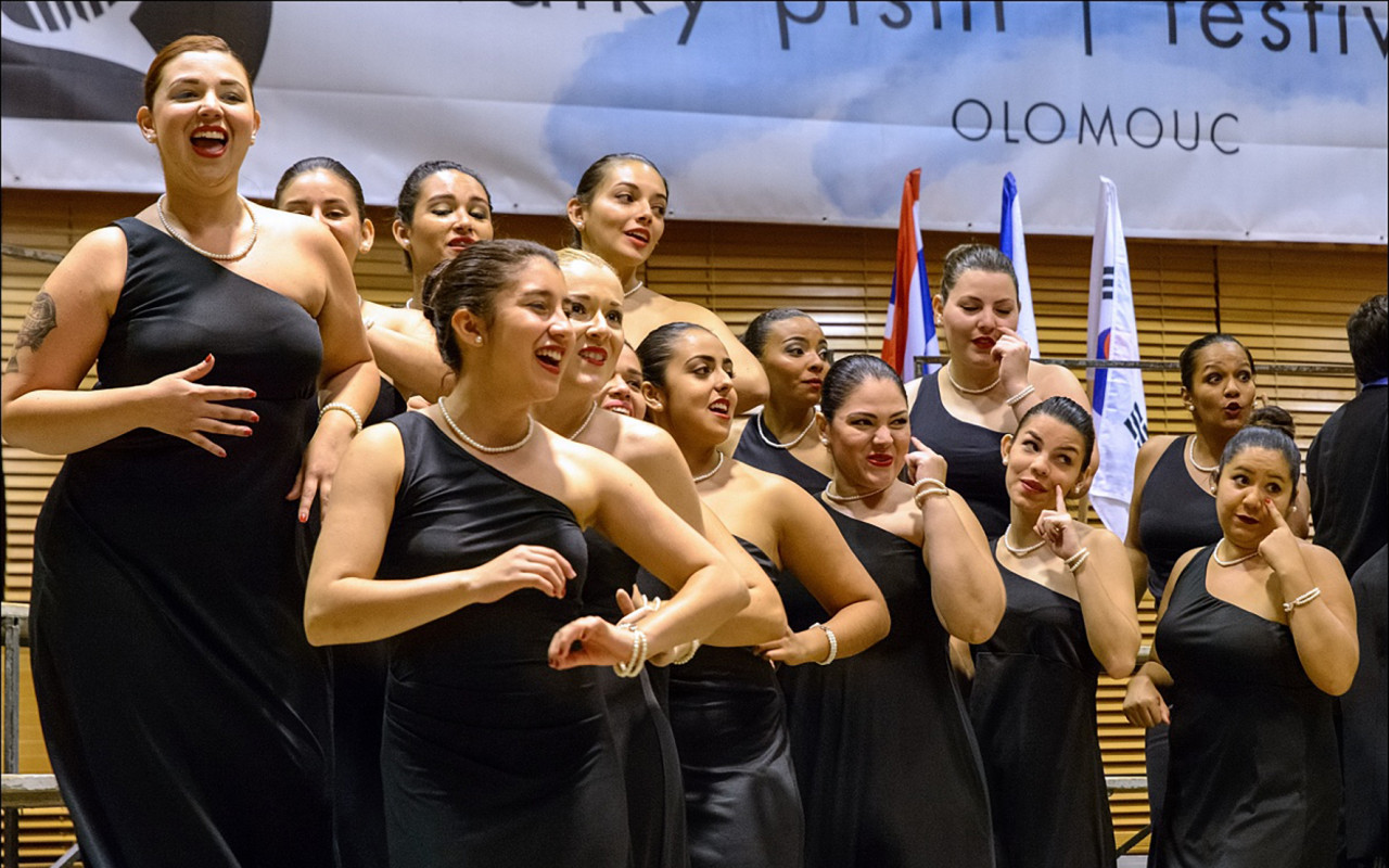 Zpěv a radost - podpořme festival Svátky Písní