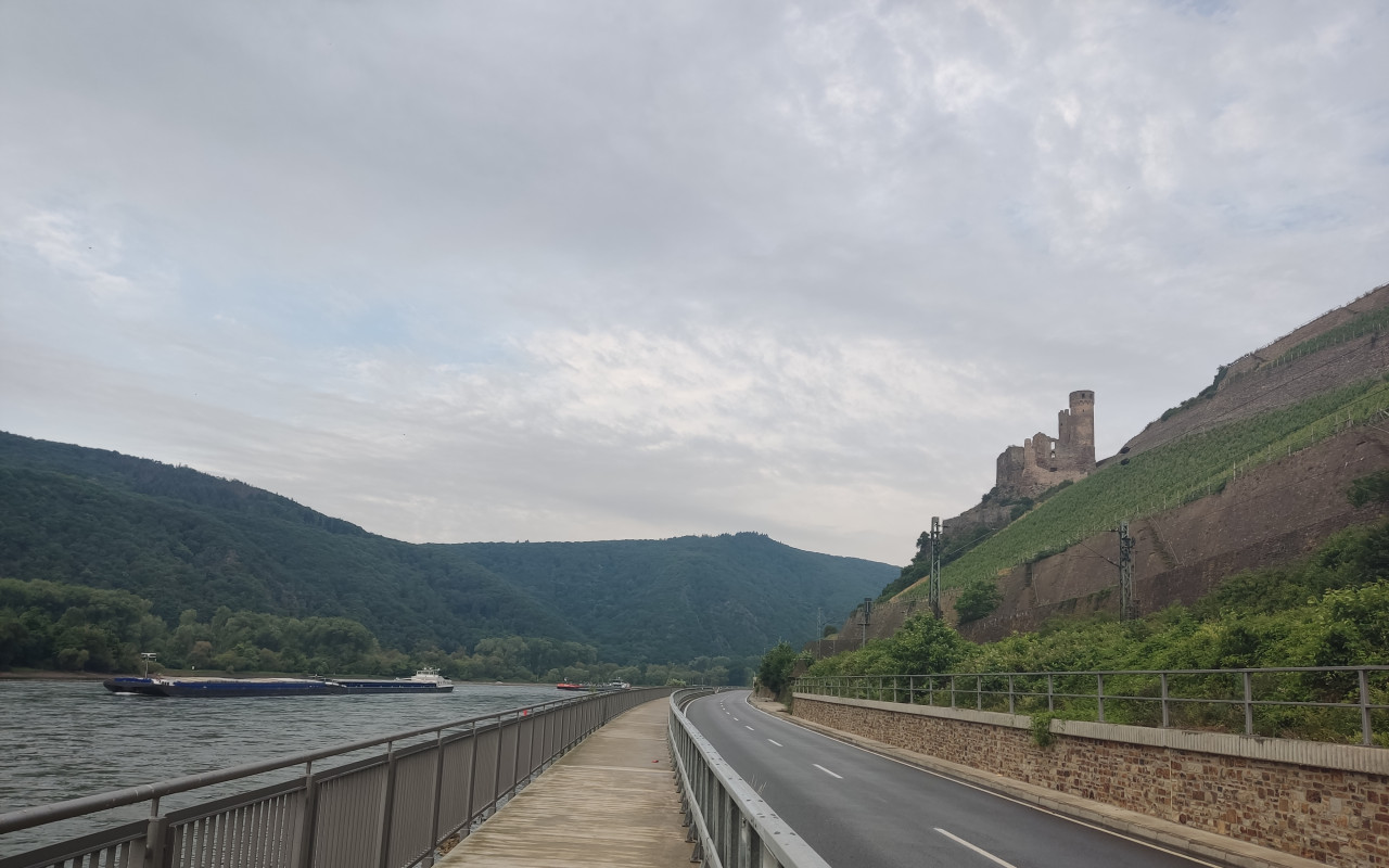 Podpořte vydání knihy "NA KOLE NA KONEC SVĚTA"
