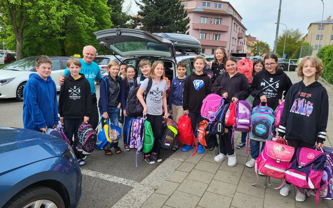 Děti pomáhají dětem - pošlete učební pomůcky do Malawi