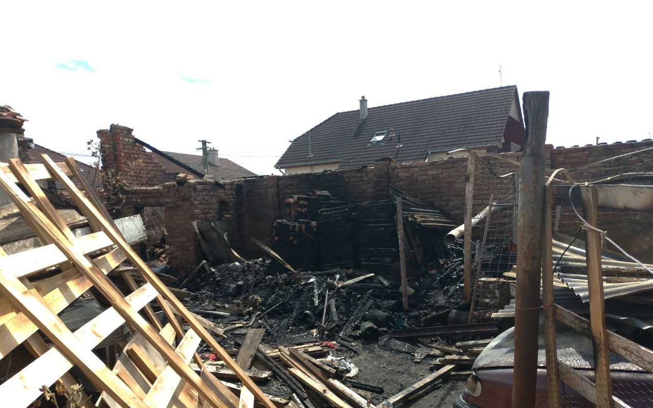 Pomohli jste rodině z Novosedel, kterým požár zničil dům