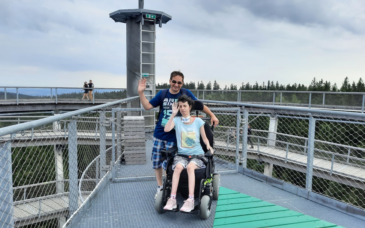Pomohli jste Evičce důstojně žít i s handicapem a zachránit pejska