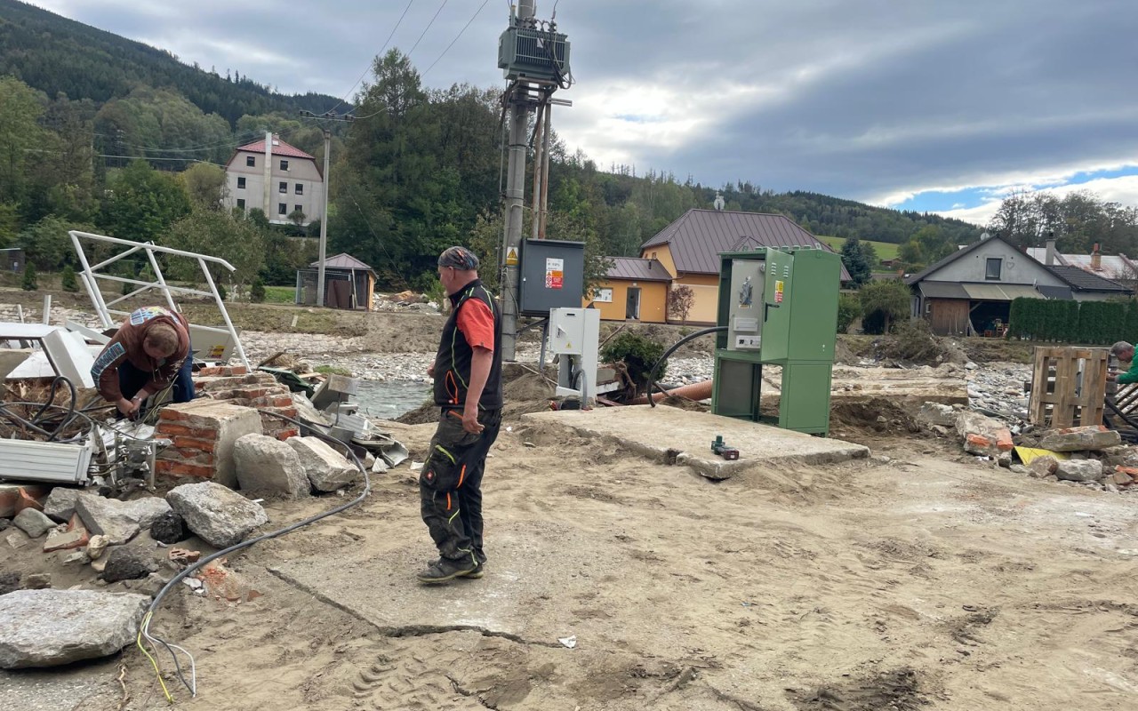 Obnova výrobny potravin Vegetus po povodni v České Vsi