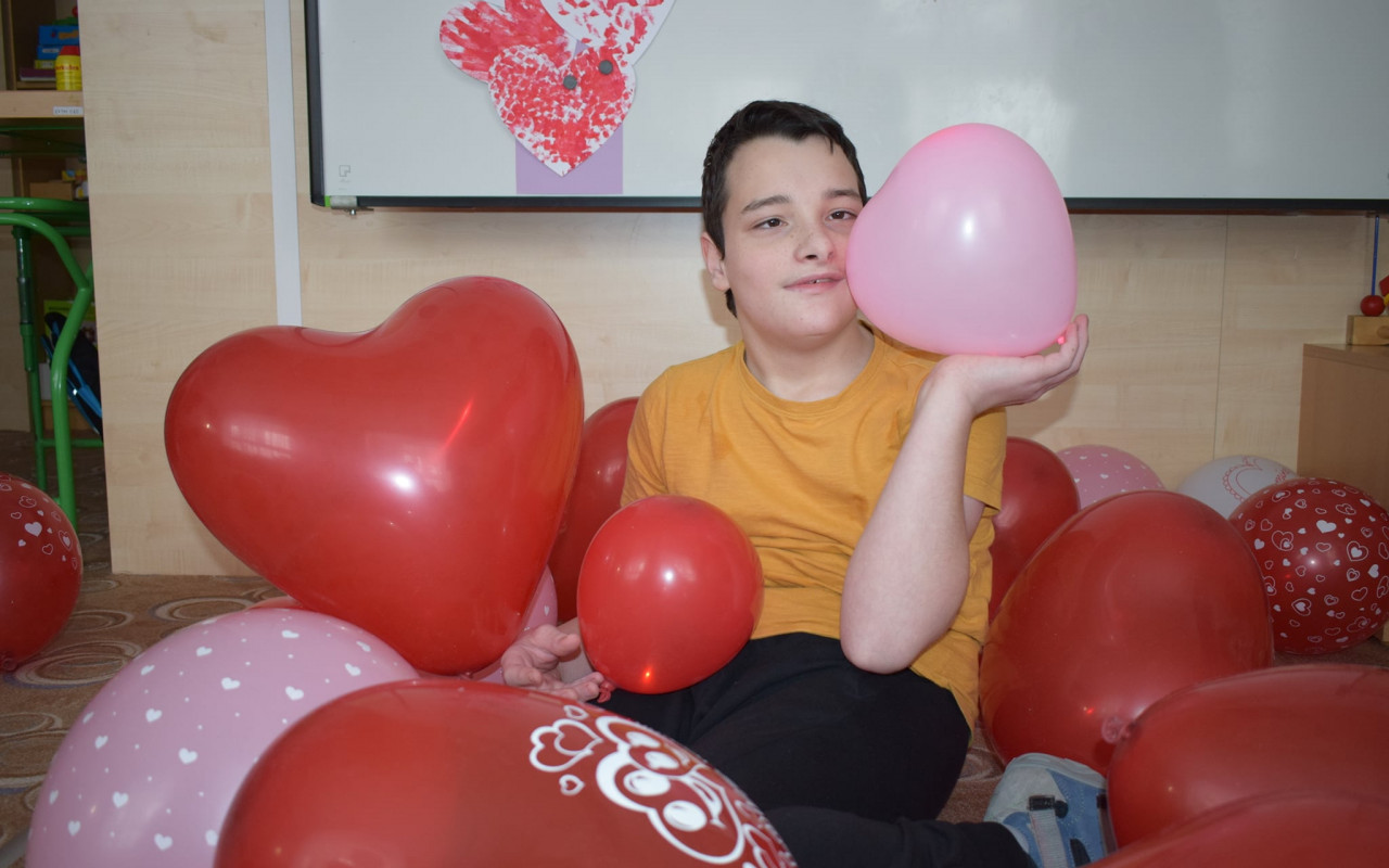 Pomozte nám otevřít školu pro děti s těžkým postižením