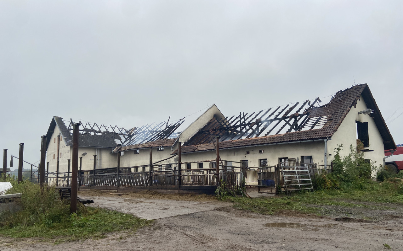 Přispěli jste na výstavbu nové stáje pro dobytek po požáru