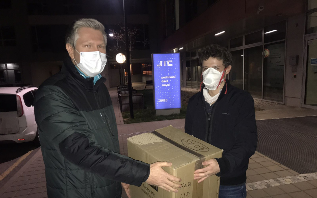 Ozonová čistička pro činnost celorepublikového portálu chcipomoct.cz