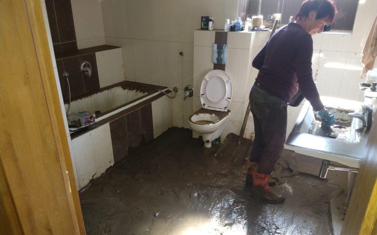 Pomohli jste seniorům po zničující povodni