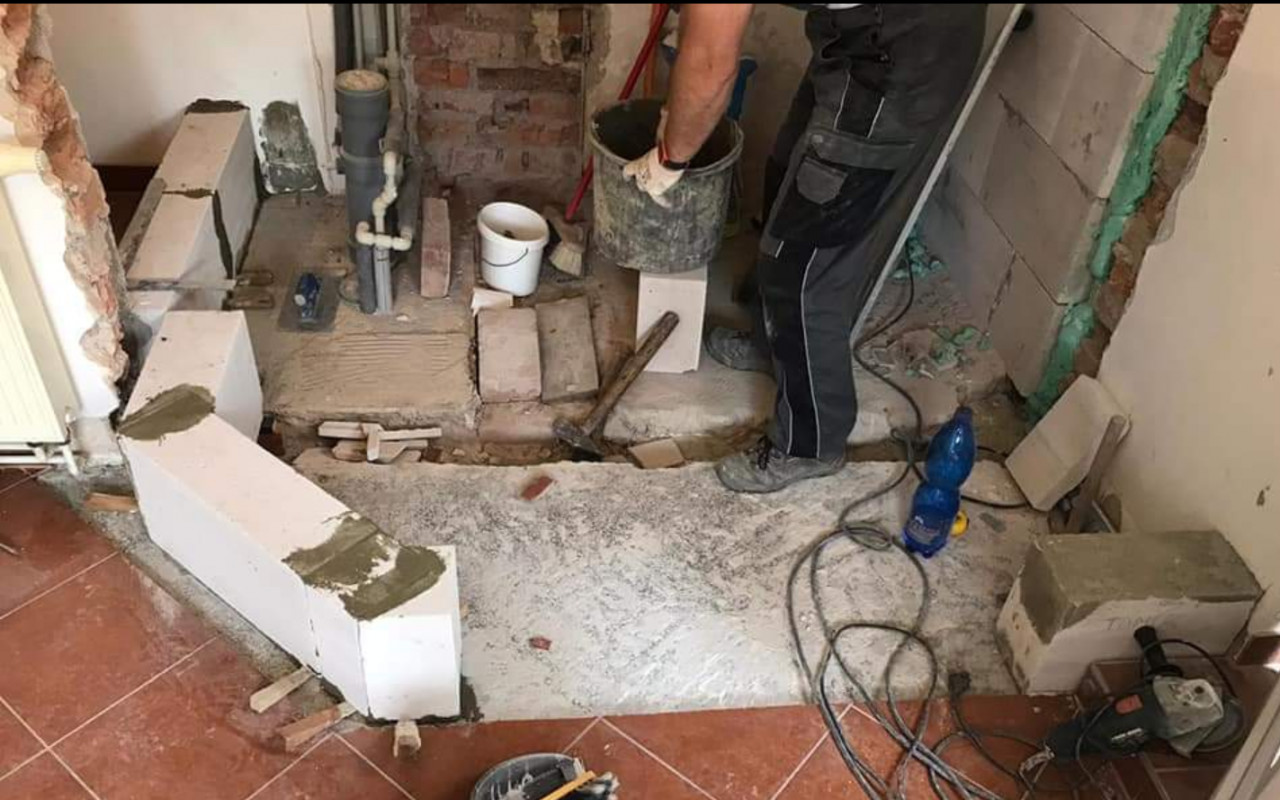 Přispěli jste na rekonstrukci bezbariérové toalety pro Tomíka