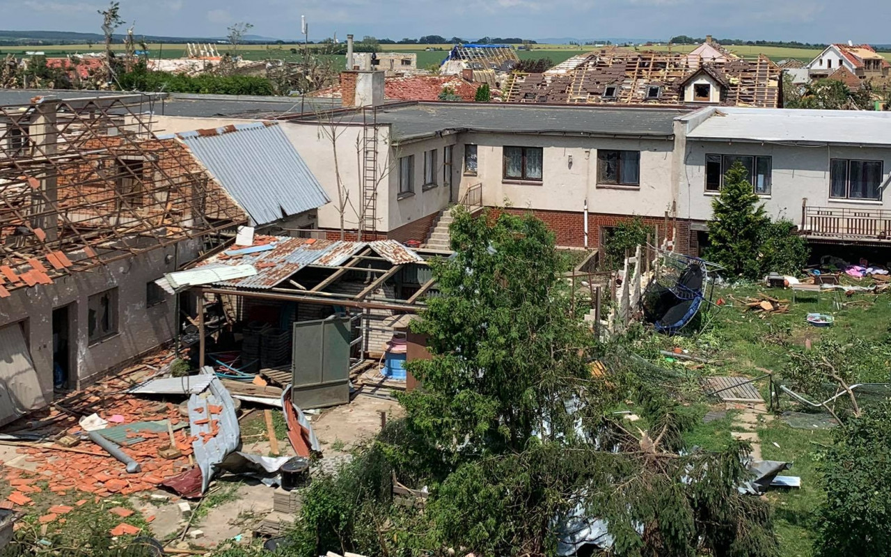 Pomohli jste rodině Hlavňovských po zásahu tornádem