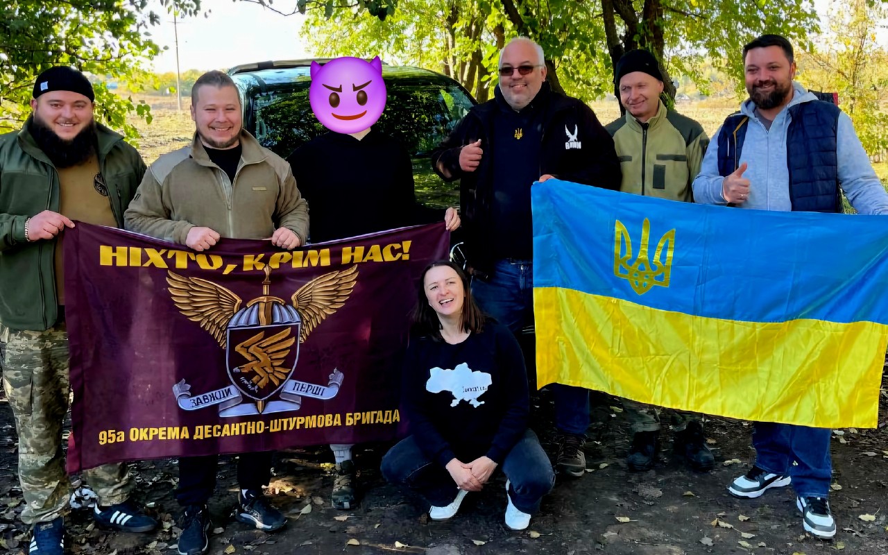 Pomohli jste pořídit pick-up pro evakuaci zraněných vojáků na Donbase