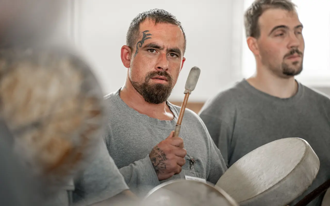 Podpořili jste projekt MUŽI MUŽŮM a dali šanci mužům za mřížemi.