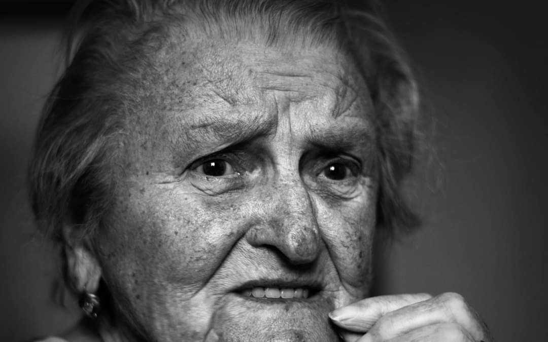 Dopřejme RADOSTNĚJŠÍ "cílovou rovinku" našim babičkám a dědům