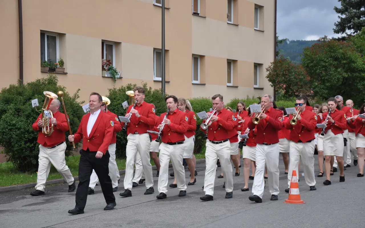 Dechový orchestr jede na soutěž do Číny