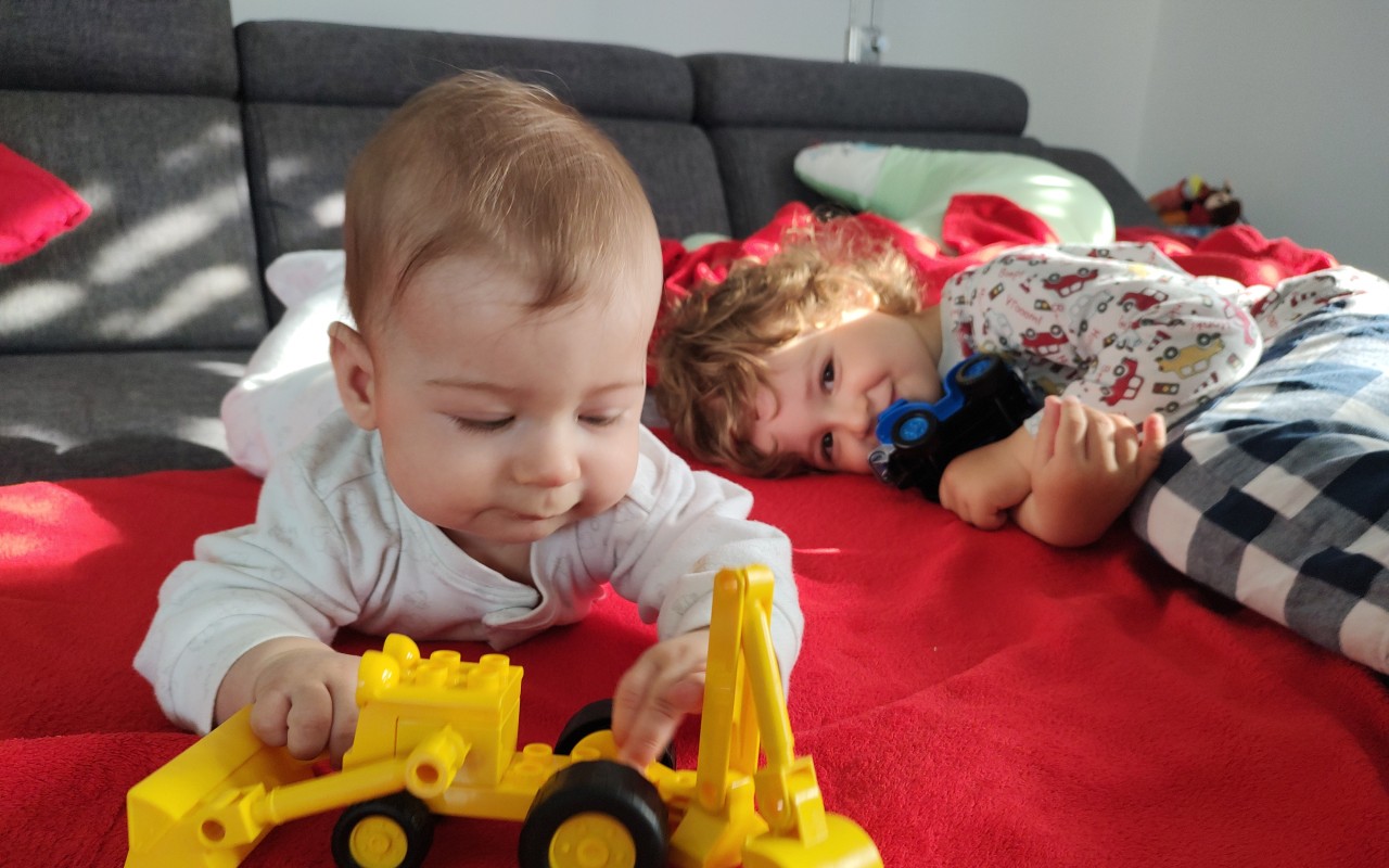 Pomohli jste mamince a jejím dvěma chlapečkům po tragické smrti manžela